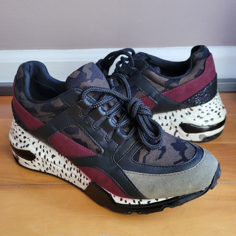 Steve Madden Cliff Olive Green Camo Rebooted Sneaker Wedge Platform Womens 7M - Picture 2 of 16